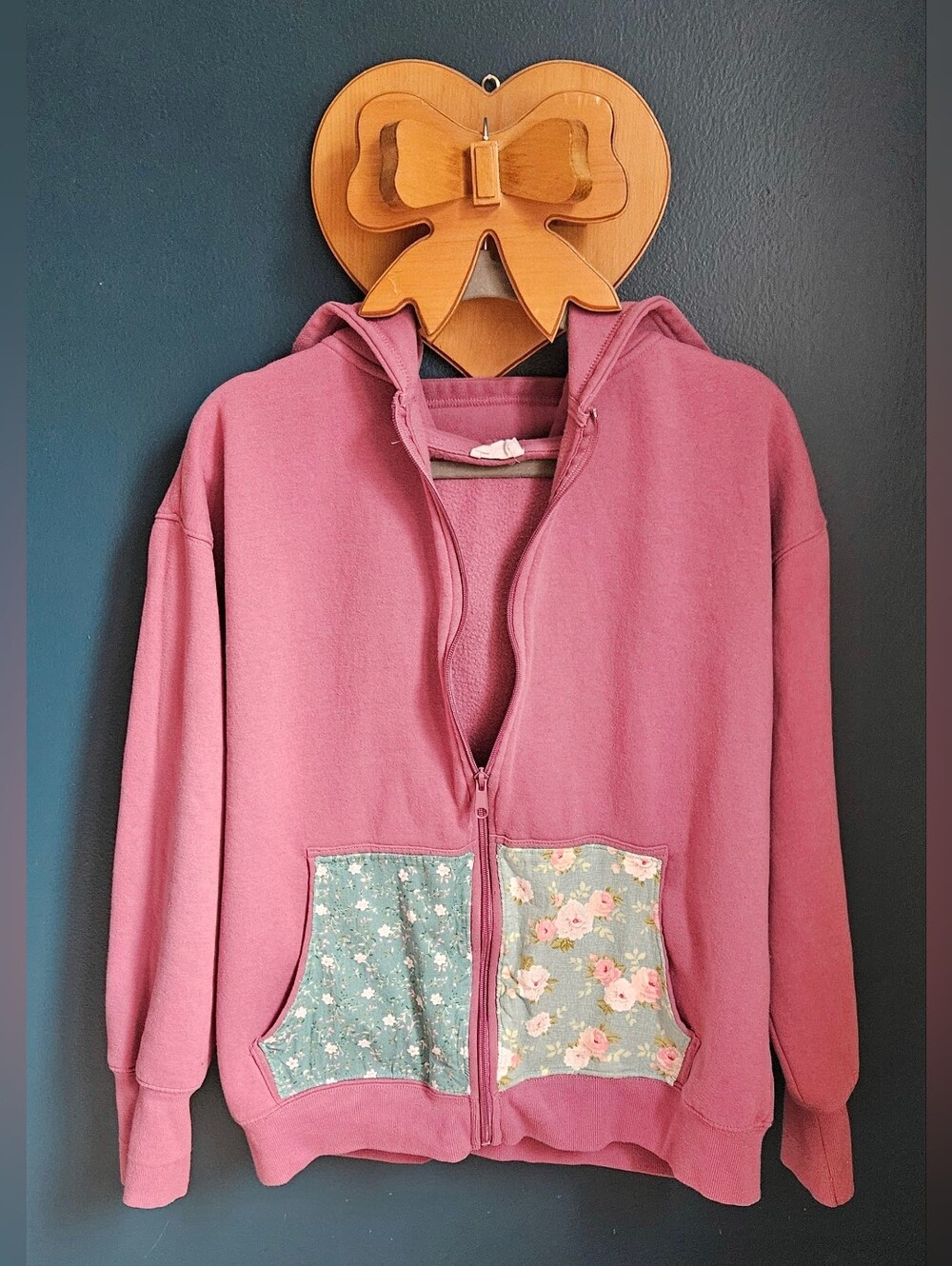 Ardene Mauve Pink Zip-Up Hoodie with Floral Patchwork Pockets